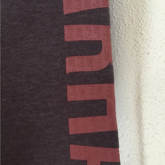 NWT Carhartt Sweatshirt Blackberry Heather Relaxed Fit - Picture 6 of 7